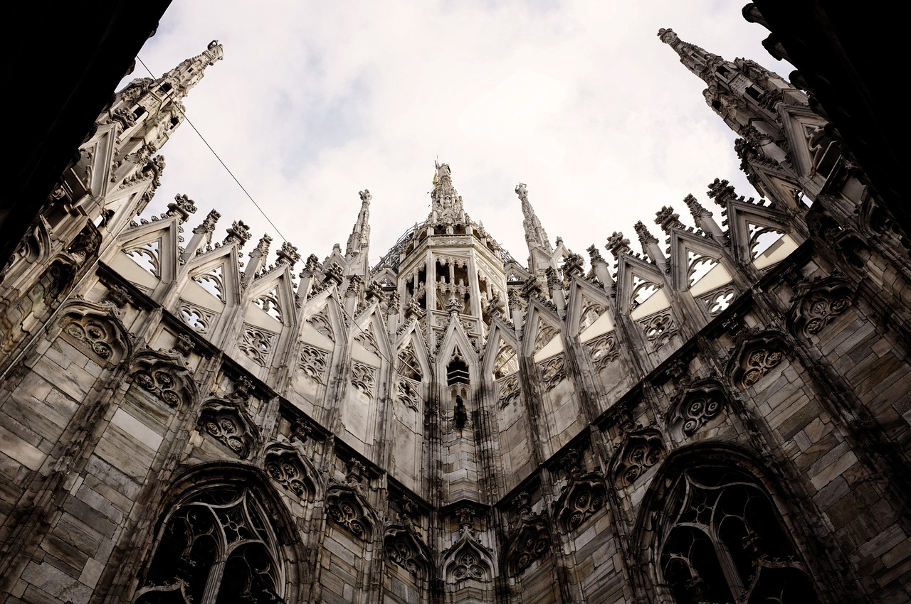 church, milan, italy-705893.jpg